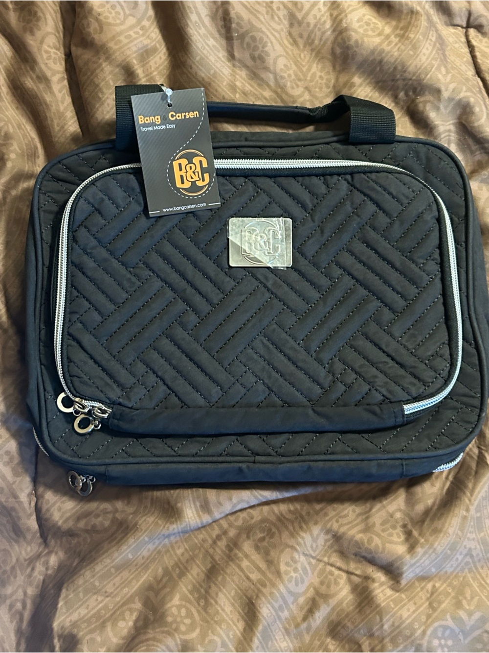 B&C toiletry bag
